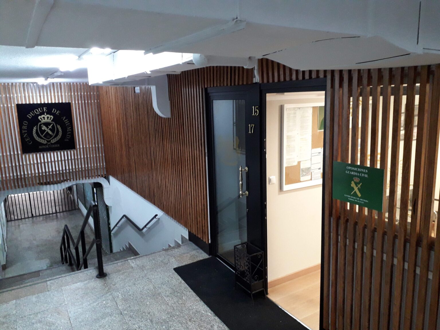 Clases online en directo para preparar la Guardia Civil desde cualquier punto de Galicia
